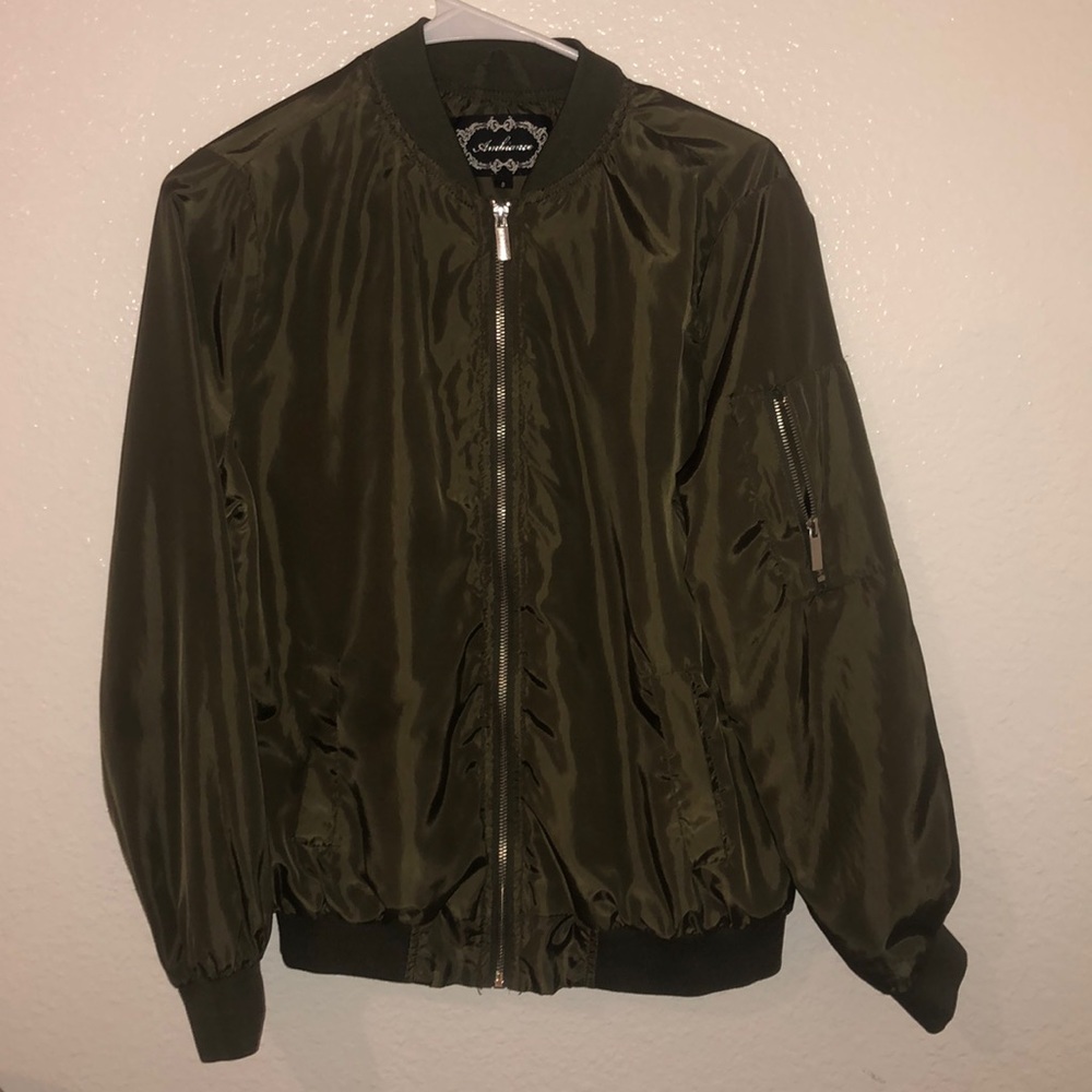 Bomber jacket
